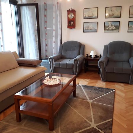 Apartman Buble Трогир Екстериор снимка
