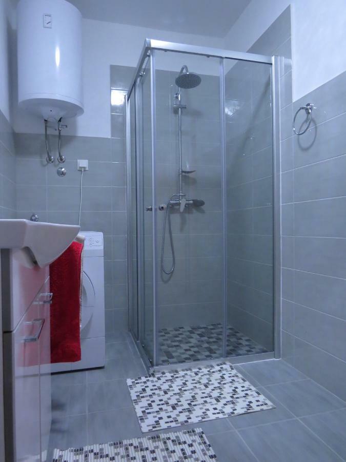 Apartman Buble Трогир Екстериор снимка